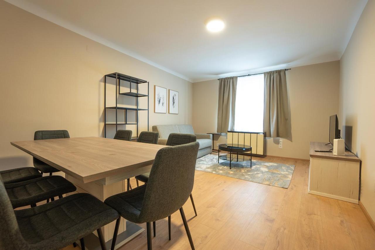 A 2-Bedroom Apartment With A King-Size Bed And A Balcony Is Located Just A 15-Minute Walk From Stephansplatz. Wien Eksteriør bilde
